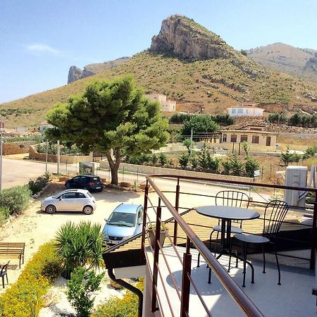Addisa Locazione Breve Hotel Castellammare del Golfo Exterior photo